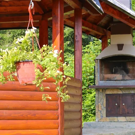 Drveni Kutak 度假居 *